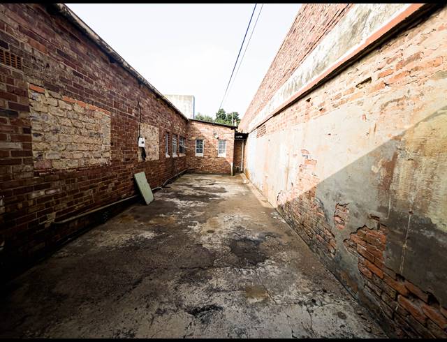 600M² WORKSHOP FOR SALE IN BRAKPAN CENTRAL